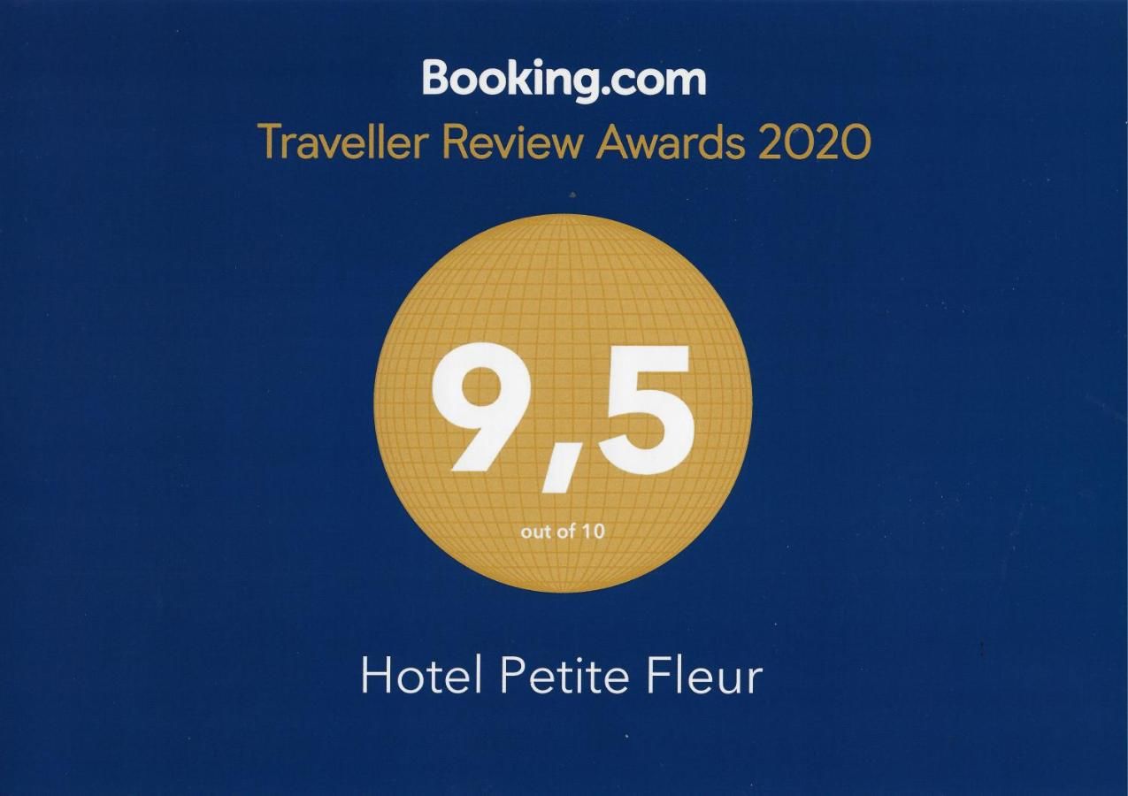 Отель Hotel Petite Fleur Торунь-4