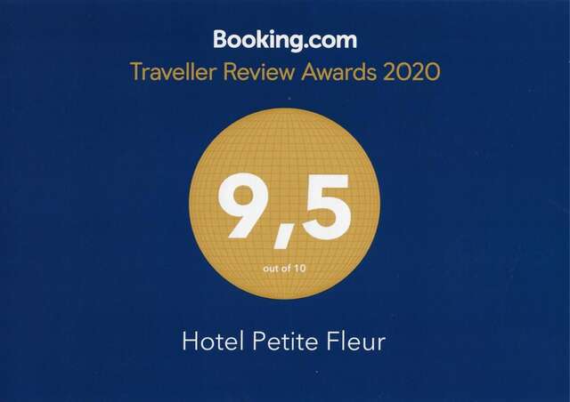 Отель Hotel Petite Fleur Торунь-3